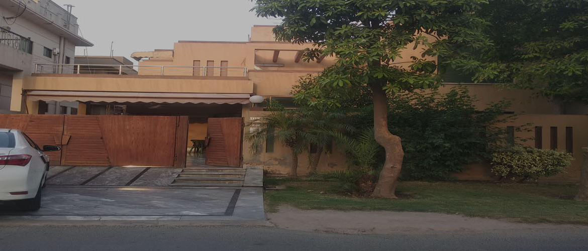 1 Kanal House For Sale in DHA Lahore Phase 5 - J Block